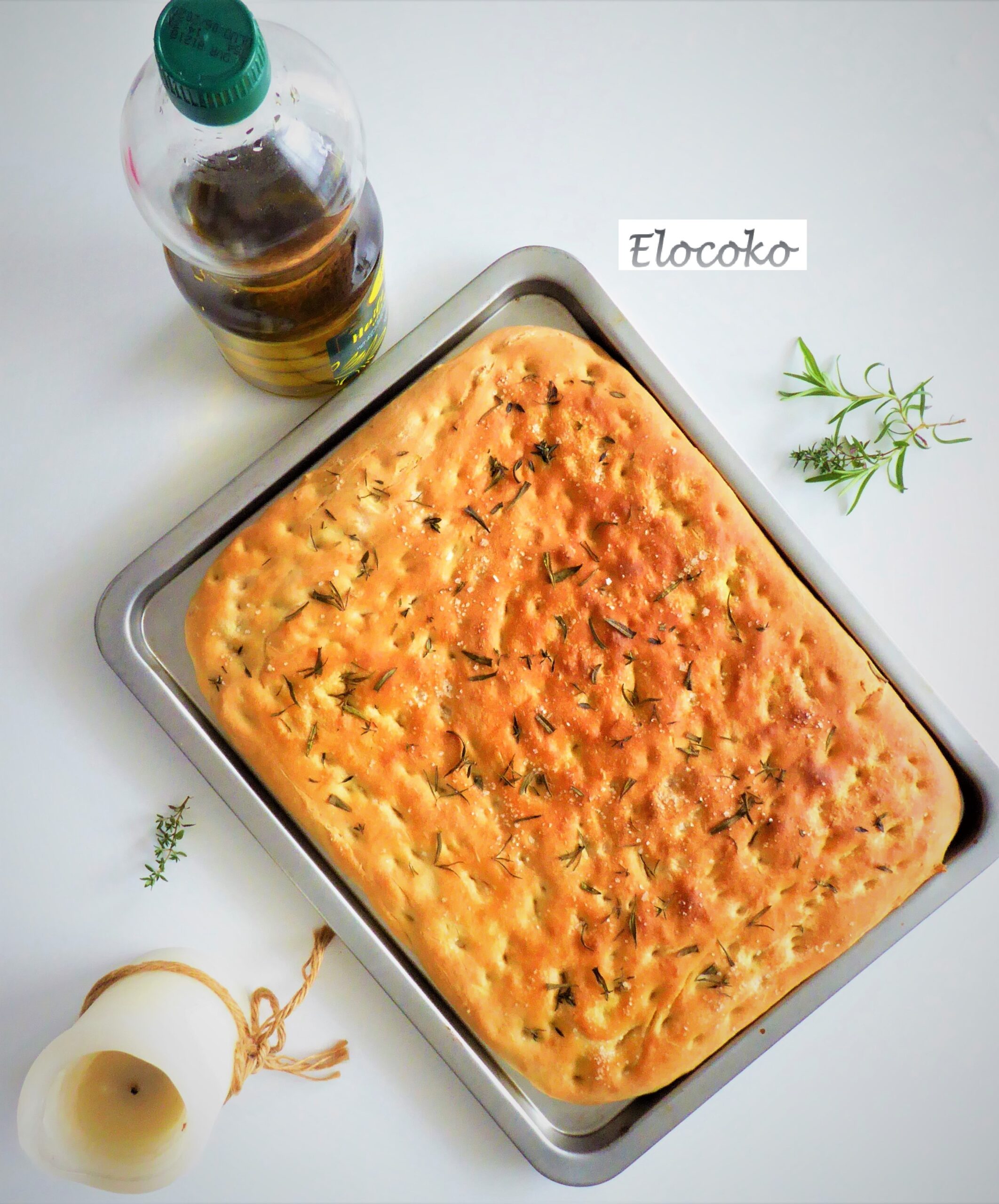 focaccia au thym et au romarin