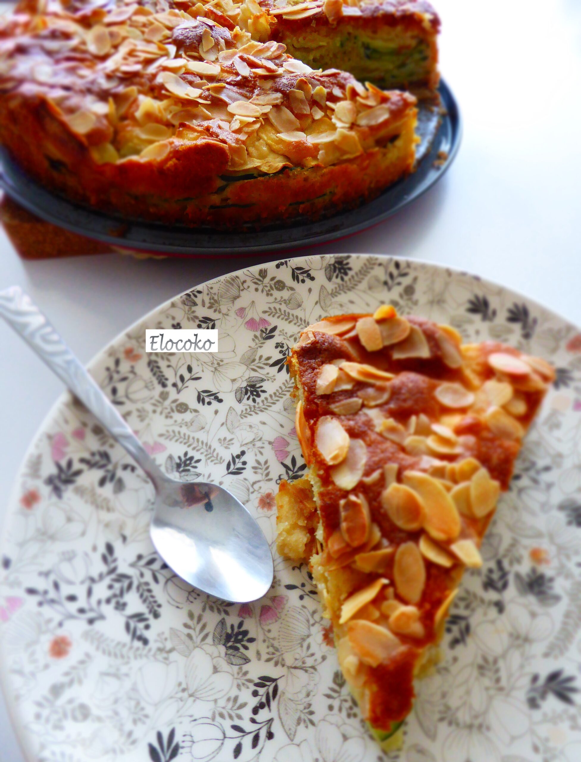 Mon gâteau pomme, amande, courgette