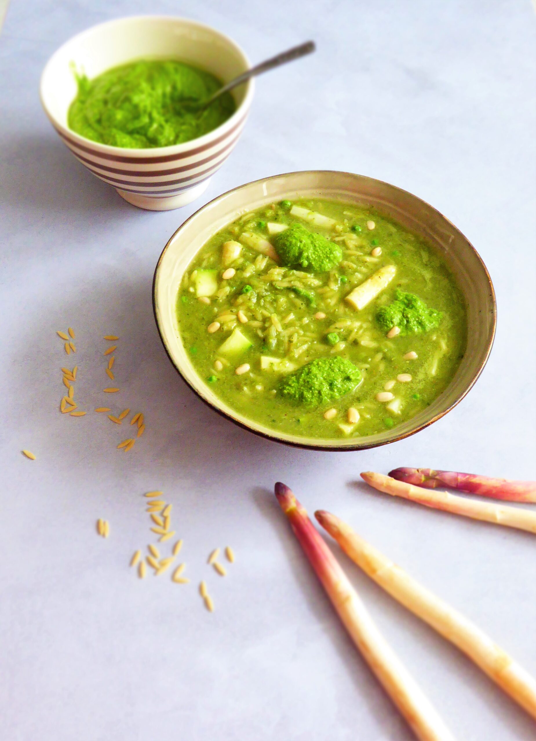 avoines au pesto et légumes de printemps